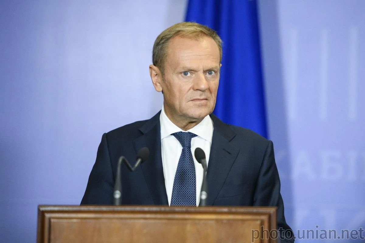 Туск б’є на сполох: антиукраїнська хвиля у Польщі, інспірована Кремлем